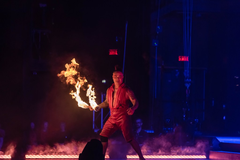 Tout un retour pour le Cirque du Soleil avec Vive nos divas à Trois ...