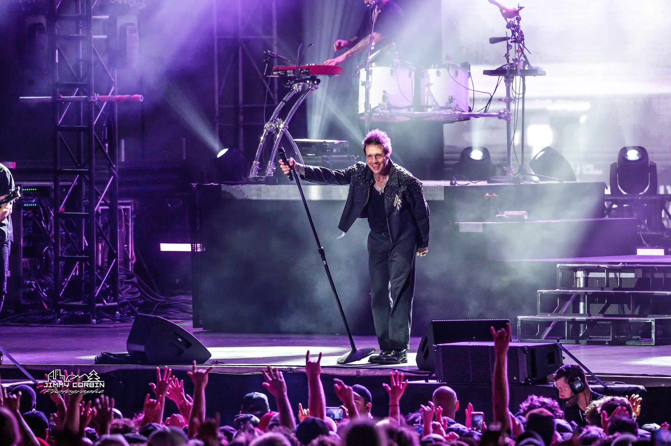 Soirée à guichets fermés au Festivoix avec Papa Roach, We Came As Romans, Deadly Apples et Angine de Poitrine